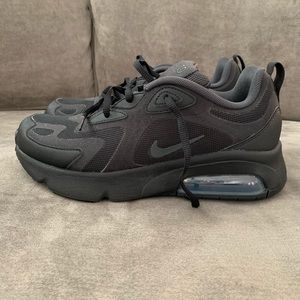 Nike Air Max 200